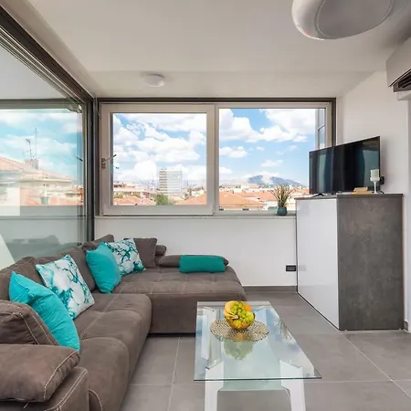 アパート Muller *