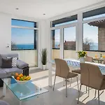 Muller Apartment